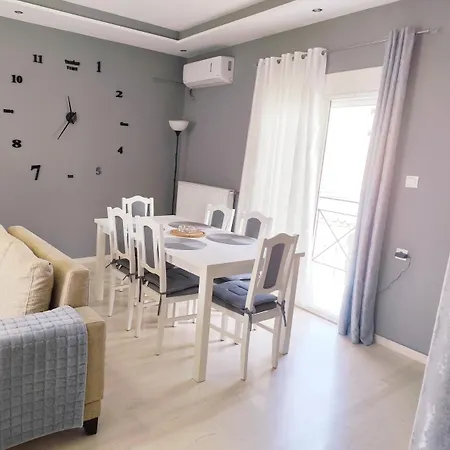 Bright & Spacious With Pelion View - 5' From Center Apartamento Volos