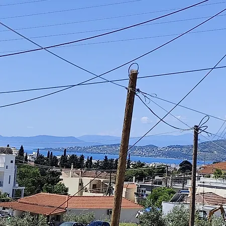 Bright & Spacious With Pelion View - 5' From Center Appartamento